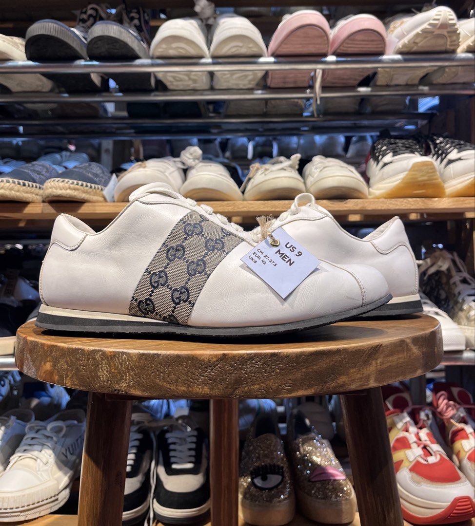 GUCCI 27cm (Category: Casual Shoes) located in Baguio. Submitted by shoelux (Listing ID 1465640197, Image 1). Description: .