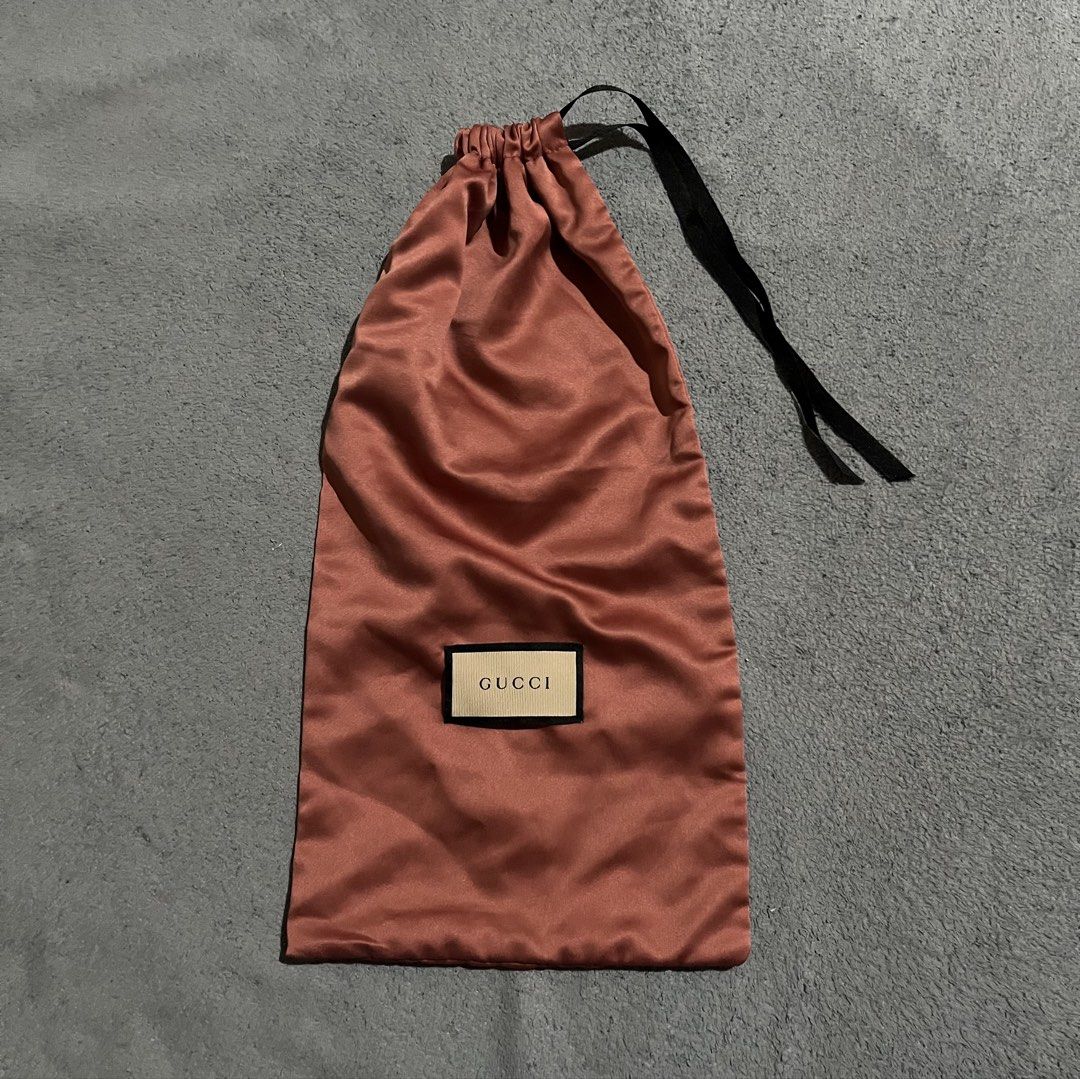 Gucci Drawstring Dust Bag (Category: Luxury Bags & Wallets) located in Hagonoy. Submitted by ianthrift_ph (Listing ID 1465716892, Image 1). Description: (see detailed picture for size) pristine condition no issue.
