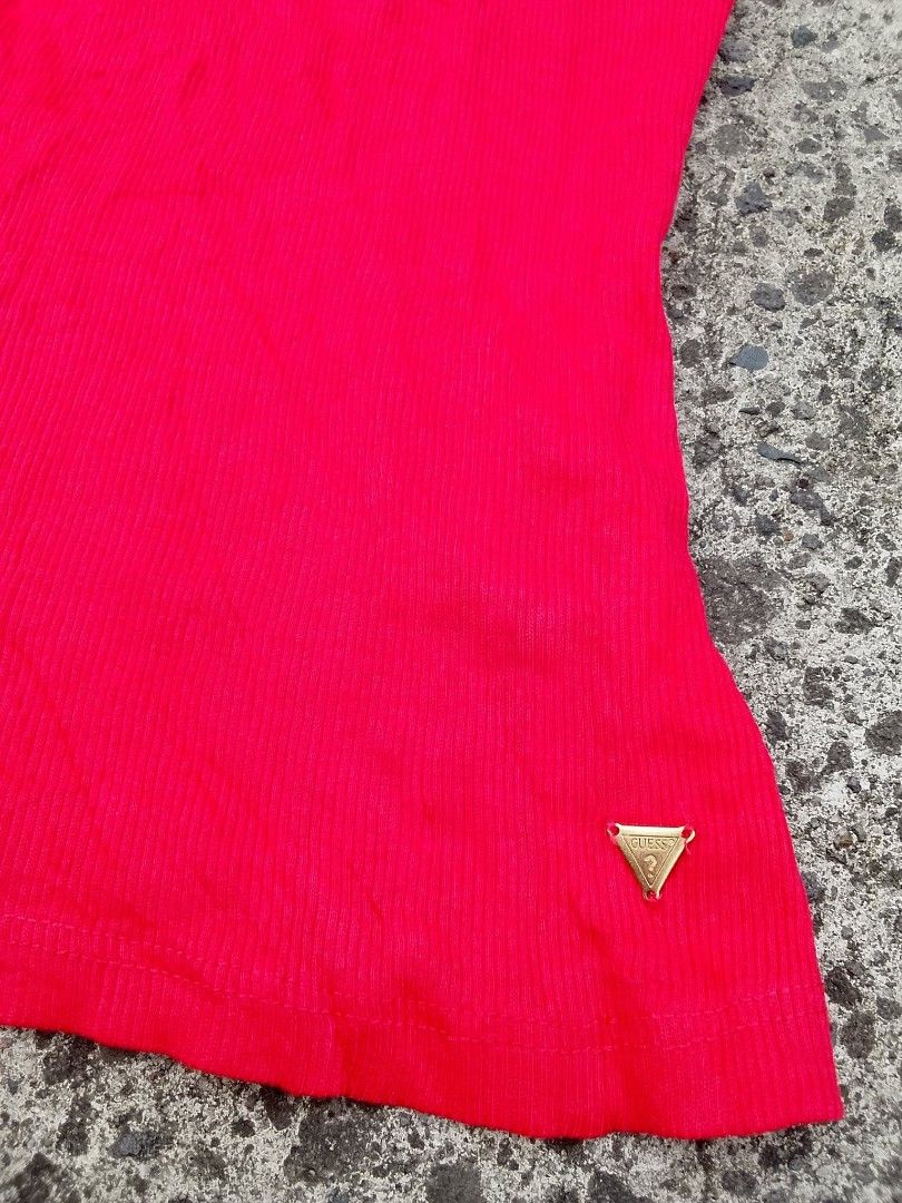 GUESS BRAND NEW CONDITION 🏷️ (Category: Shirts) located in Manila. Submitted by ced_thrift_ph (Listing ID 1465730337, Image 2). Description: PM📩 📍 LOCATION MANILA 📦 COURIER JNT LALAMOVE.