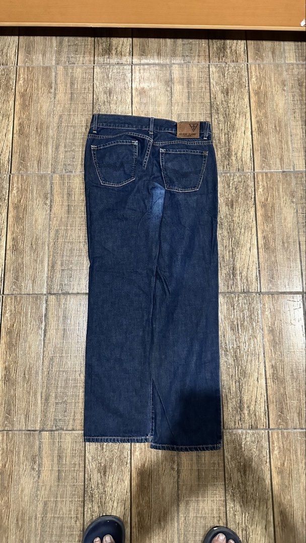 GUESS JEANS (Category: Jeans) located in Manila. Submitted by urban.vintage (Listing ID 1465731716, Image 1). Description: ISSUE: NONE ( NEED WASH ) MOP :GCASH ( NO COD ) SHIP VIA : LALAMOVE & J&T LOCATION : PASIG CITY LENGTH : 41 WIDTH :31 HEM : 8.