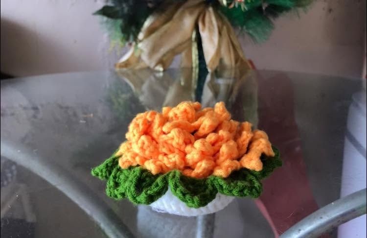 Handmade Sunflower Crochet Coasters Set With Holder (Category: Handmade Craft) located in Quezon City. Submitted by ezrakeith (Listing ID 1465622372, Image 2). Description: - Handmade crochet sunflower coaster set 🧶 - Includes 4 sunflower coasters plus 1 green and white pot holder - Features neat, high-quality stitches throughout - Perfect size for mugs, cups, and glasses - Adds a fun, cozy handmade touch to your coffee table or desk decor.