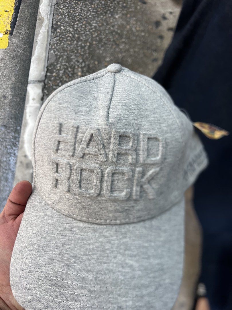 Hard rock cap (Category: Caps & Hats) located in Manila. Submitted by corruptdot (Listing ID 1465619025, Image 1). Description: .