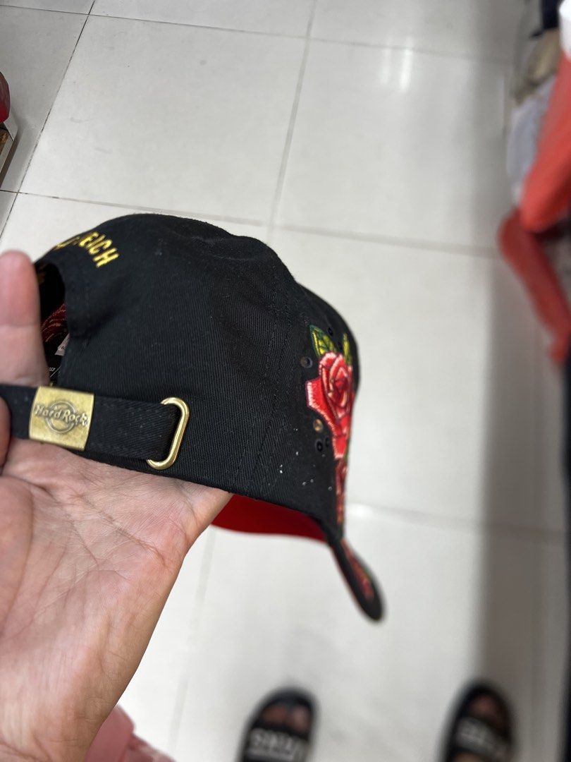 Hard rock cap (Category: Caps & Hats) located in Manila. Submitted by corruptdot (Listing ID 1465619584, Image 2). Description: .