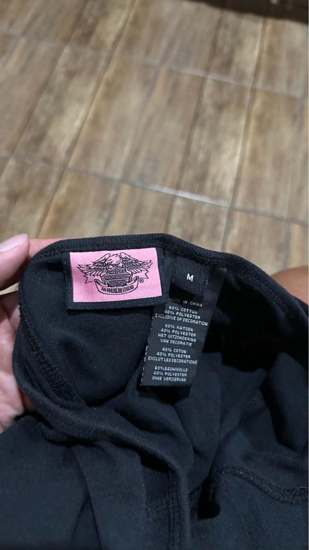 HARLEY DAVIDSON (Category: Others Tops) located in Manila. Submitted by urban.vintage (Listing ID 1465739649, Image 2). Description: ISSUE: NONE (NEED WASH) MOP :GCASH (NO COD) SHIP VIA: LALAMOVE & J&T LOCATION: PASIG CITY LENGTH: 14 WIDTH :19.