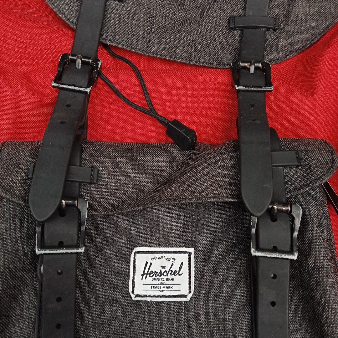 Herschel Supply Co Backpack (Category: Backpacks) located in Manila. Submitted by kuyanyo (Listing ID 1465720048, Image 3). Description: DM INTIESTED EXCELLENT CONDITION CHECK PIC FOR DETAILS NEEDWASH.