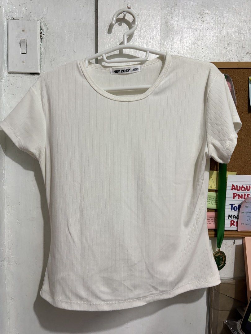 Hey Zoey White Basic Shirt (Category: Shirts) located in Quezon City. Submitted by berrystrawng (Listing ID 1465683722, Image 1). Description: .