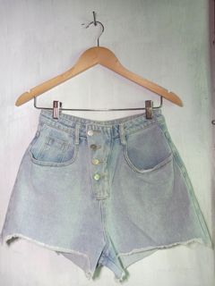 (Category: ) located in . Submitted by threadsandthingsph.gem (Listing ID 1465601903, Image 1). Description: .