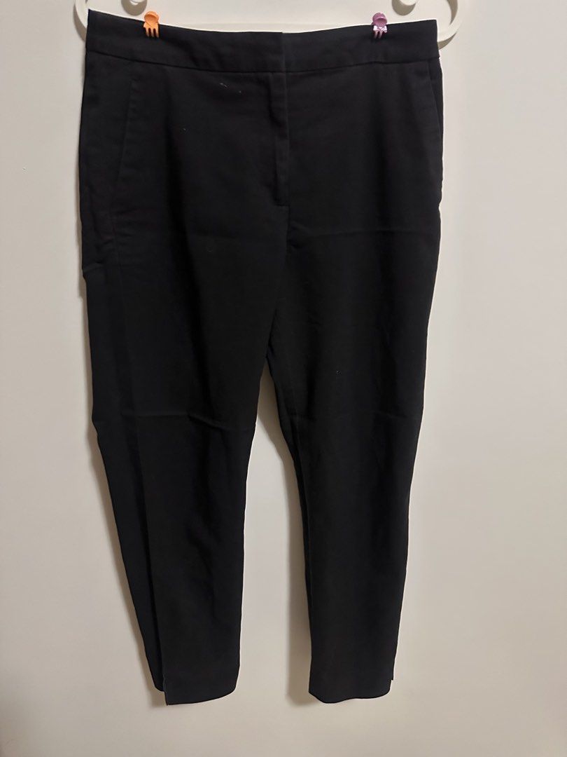 H&M Ankle Pants (Category: Jeans) located in Lipa City. Submitted by theunder100shop (Listing ID 1465712455, Image 1). Description: .