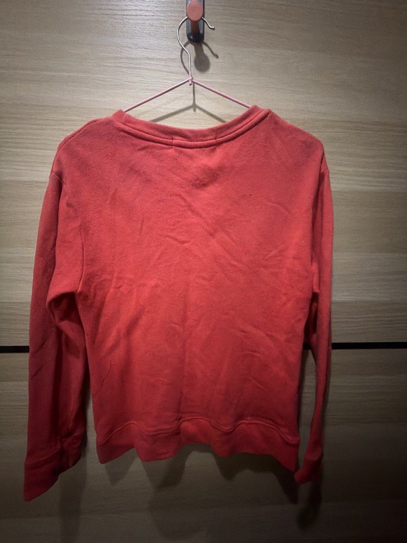 H&M Red Sequined Doll Sweatshirt Size 9-10Y (Category: Babies & Kids Fashion) located in Cainta. Submitted by sarisari_online2020 (Listing ID 1465713173, Image 3). Description: - Brand: H&M - Color: Red - Size: EUR 130 / US 9-10Y - Design: Fun reversible sequin doll graphic on the front - Features: Round neckline, ribbed cuffs, cozy cotton material - Condition: Normal wash wear on fabric, graphics are fully intact - Perfect for: Everyday casual w