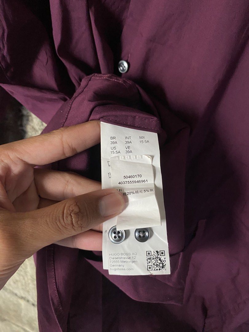 Hugo Boss (Category: Formal Shirts) located in Odiongan. Submitted by renz_john (Listing ID 1465713746, Image 3). Description: As new condition No issue Color rate 10/10 Dimes: 19x30 .