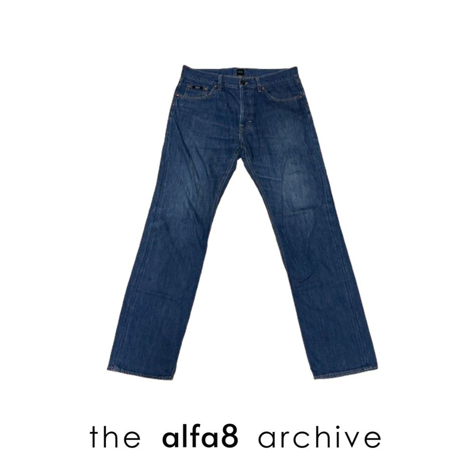 HUGO BOSS | Authentic Blue Denim Jeans (Category: Jeans) located in Imus. Submitted by thealfa8archive (Listing ID 1465744877, Image 1). Description: .