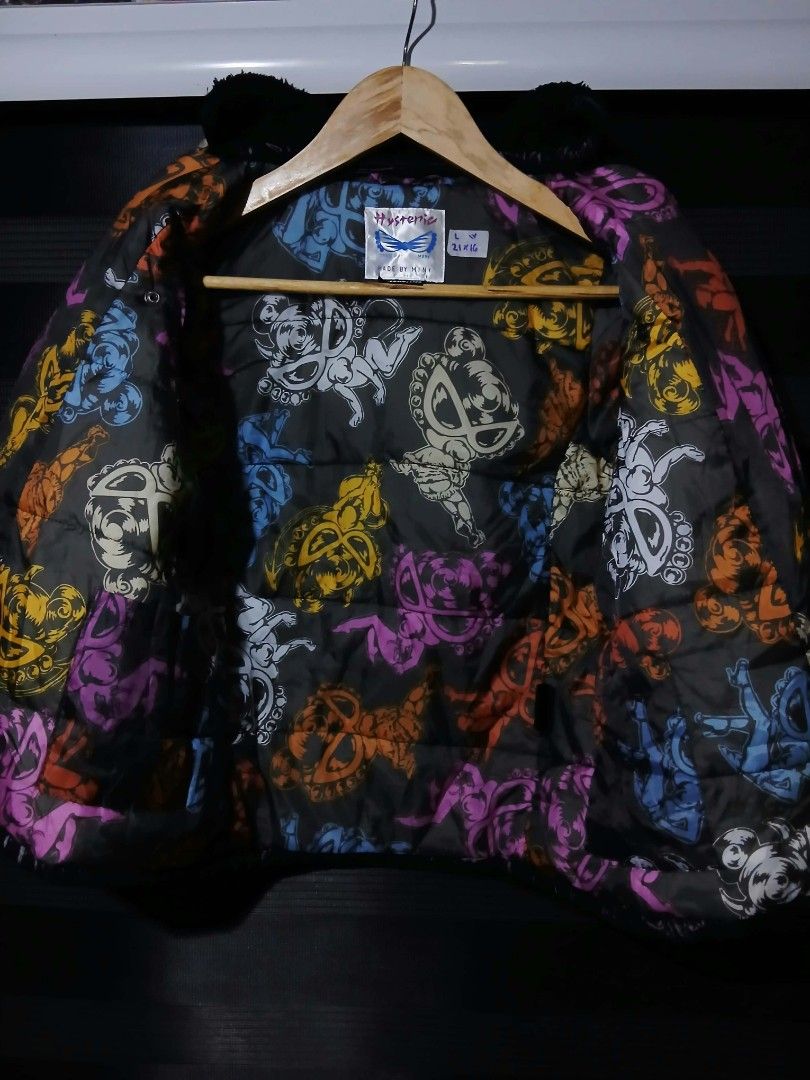 Hysteric glamour puffer kids (Category: Babies & Kids Fashion) located in Caloocan City. Submitted by anthriftdepot (Listing ID 1465732803, Image 3). Description: Dimes 21x16 Excellent condition No issue Check photo for reference North Caloocan area.