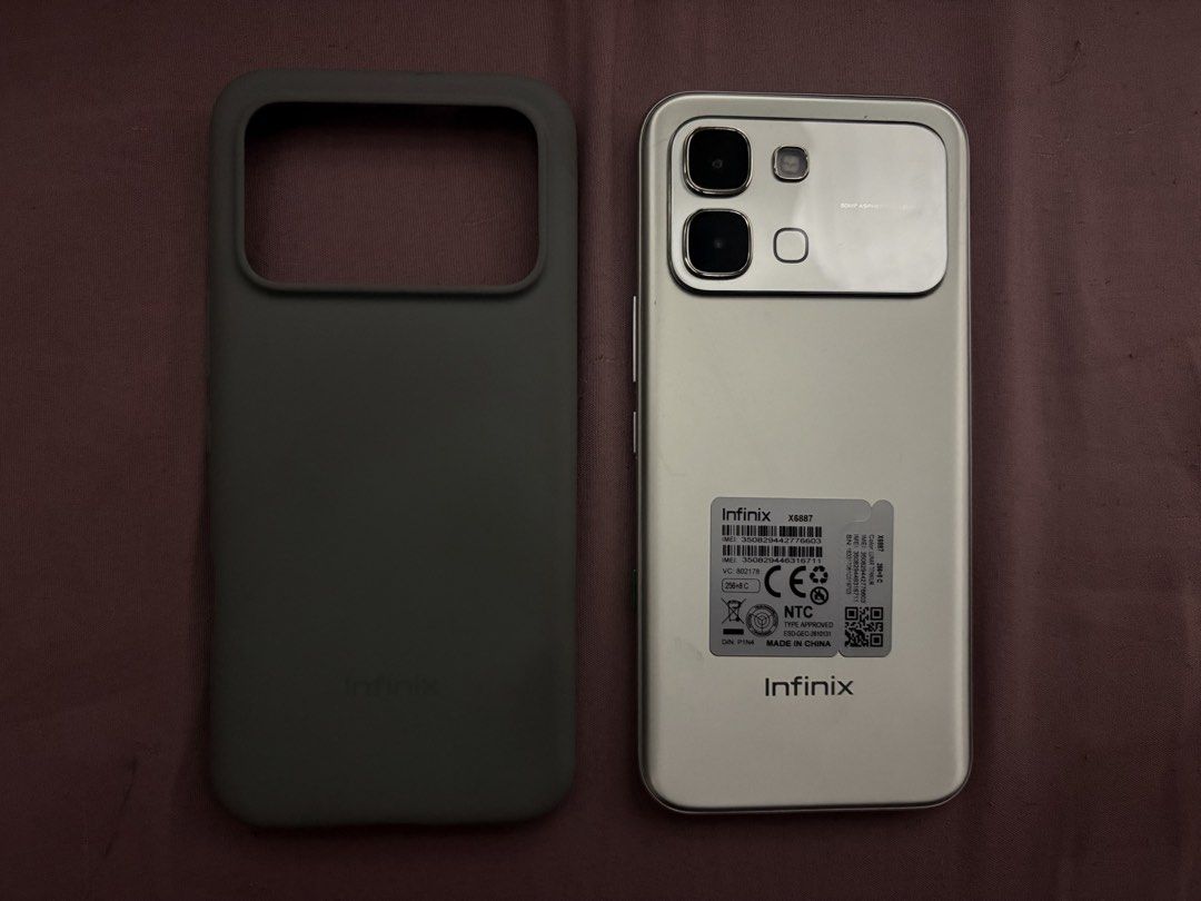 Infinix Note Edge 5G (Category: Android Others) located in Manila. Submitted by kristineloriellegh (Listing ID 1465619787, Image 1). Description: For Sale Infinix Note Edge 5G Titanium Silver With original box and original charger and original case Screen protector from the original package is installed Bought Sept 2026; 1 month old; with warranty pa Rfs: Back up phone; not using anymore Can do lalamove or lbc Negotiable for sure buyers :) Sampal