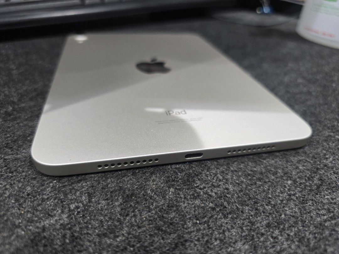 iPad Mini 6th Gen 64GB Wifi only (Category: iPad) located in Quezon City. Submitted by sijay83 (Listing ID 1465750855, Image 2). Description: Well used since 2021 but no flaws outside. Installed screen protector since day 1 and with cass Specs: iPad Mini 6th Gen 64gb Storage Wifi Only Model Starlight Color Inclusion: unit with Apple Pencil 2 only No Receipt. For Swap to and looking for iPad Air m2 128/256gb or iPad Mini 7 128gb MEETUP SM NORTH TR