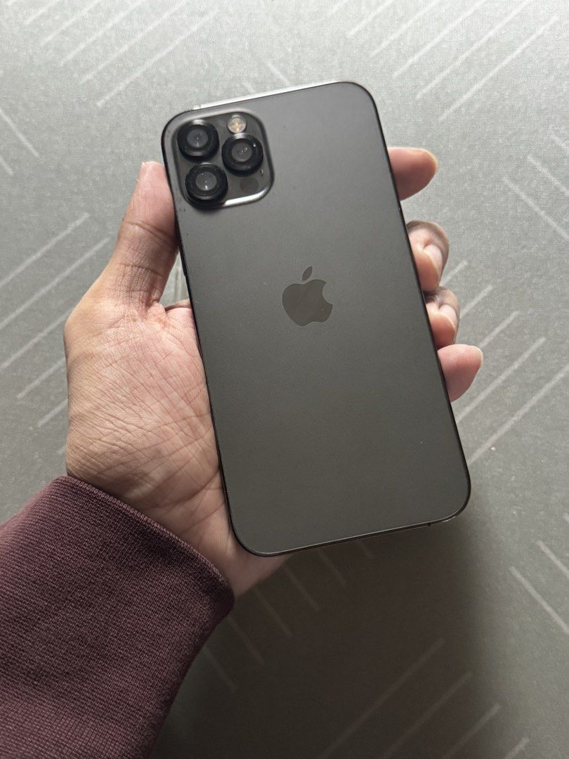 Iphone 12 Pro 128gb (Category: iPhone 12 Series) located in Marikina City. Submitted by lucky.robbry (Listing ID 1465589015, Image 1). Description: Iphone 12 Pro 128gb ntc approved openline no issue at all - 13,500 fixed (can swap to any IOS) Meetup : Marikina, San Mateo or Bayan .
