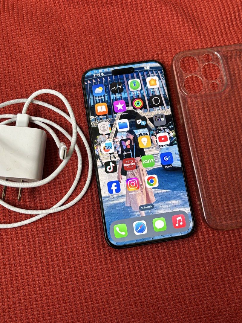 IPHONE 15 pro max 256gb (Category: iPhone 15 Series) located in Manila. Submitted by calmbird.phoenix (Listing ID 1465631868, Image 2). Description: IPHONE 15 pro max 256gb BYPASS bawal update/reset Wifi or Hotspot used pwede niyo palagyan ng ESIM True Tone and Face ID Working ✅ 89% battery 🔋 Repair: Napalitan ng Display and Camera pero galing iphone unit din.