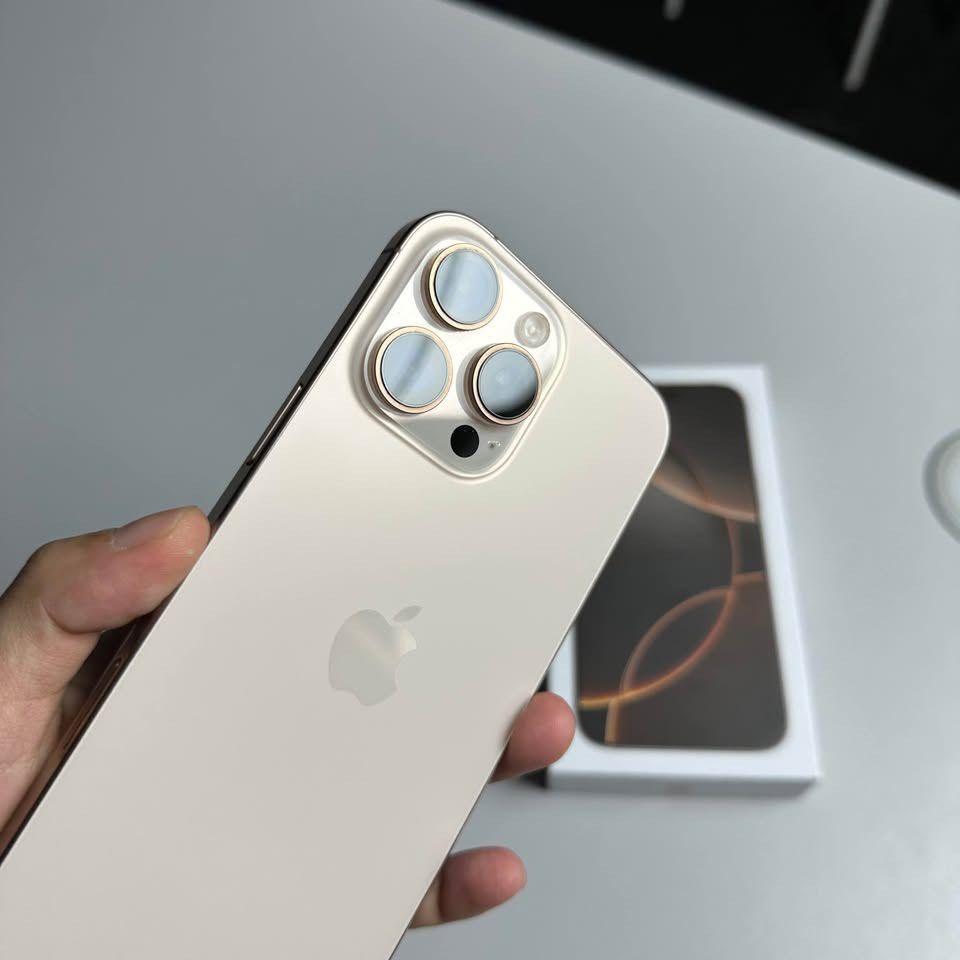 iPhone 16 Pro Max Desert Titanium. 256GB. Unlocked. NO ISSUES. with original Box (Category: iPhone 16 Series) located in Mabini. Submitted by annedelacuesta93 (Listing ID 1465754488, Image 3). Description: PHP 35,000.00 PHP 35,000.00 PHP 35,000.00 100% smooth and Lady owned. With Free Original Rokform Protective Strong Magnetic Case (Worth 4K++) Unit & Box only. Battery Health is 87%. Walang issue kahit isa. Super iningatan ito since personal pho