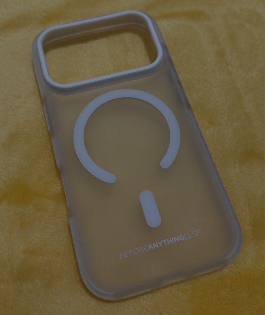 iPhone 17 Pro case (Category: Cases & Sleeves) located in Mabalacat. Submitted by niccaaaa (Listing ID 1465690520, Image 3). Description: original, from pmc .