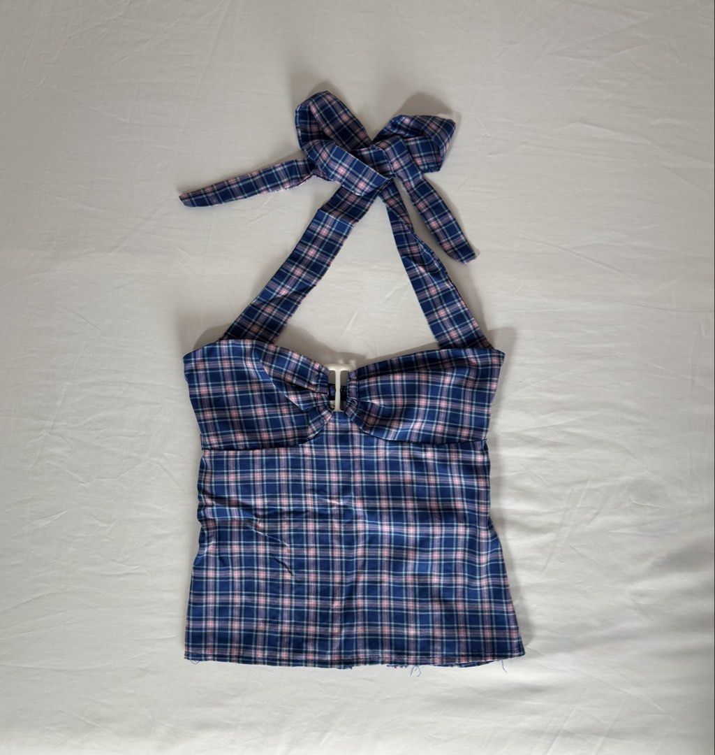ISA THE LABEL Elena Top (limited edition) (Category: Blouses) located in Cebu City. Submitted by gillie_ (Listing ID 1465591273, Image 1). Description: • Pop-up exclusive. PRICE IS FIXED (will ignore messages asking for LP)🥹 • Brand new, No WW‼️ • Size: XS-S • RFS: Own 4 other Elena tops • Please read instructions on the last slide before placing an offer..