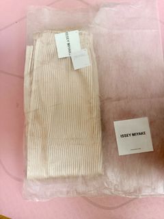 （分類：）位於 。 由 mlsy1993 提交（商品編號 1465650551，圖片 1）。簡介： 。
