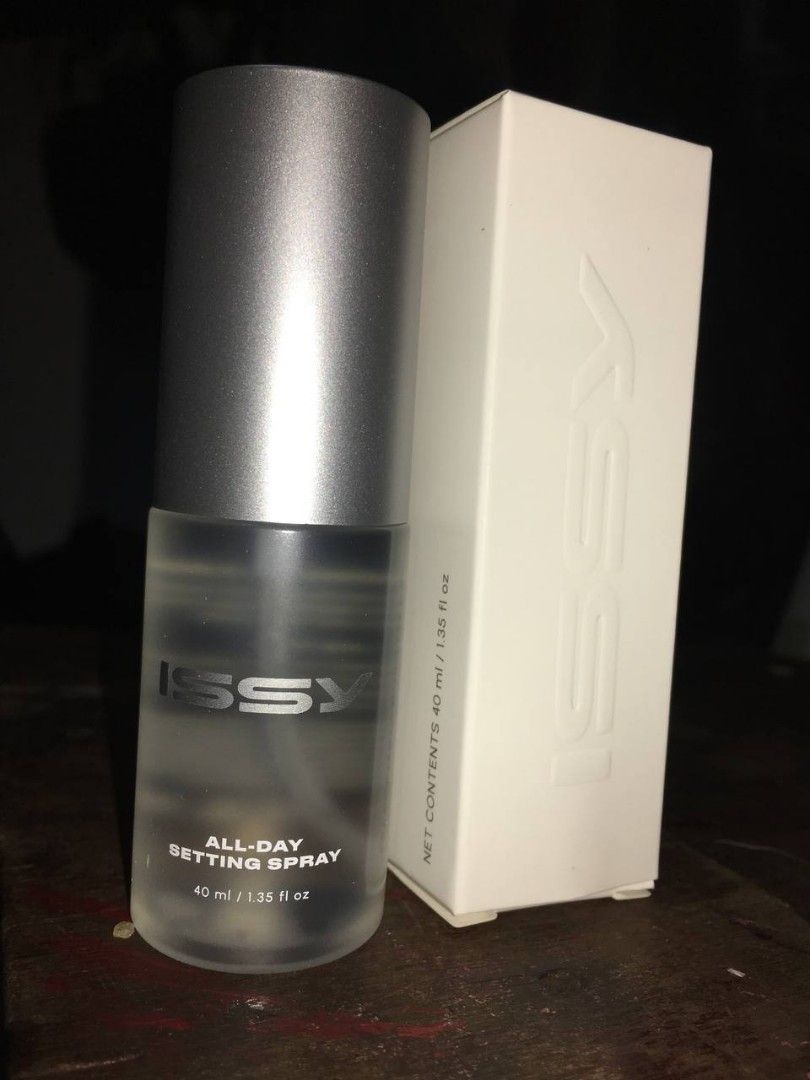 Issy Setting Spray 40ml (Category: Makeup) located in Manila. Submitted by kate47767 (Listing ID 1465616660, Image 1). Description: .