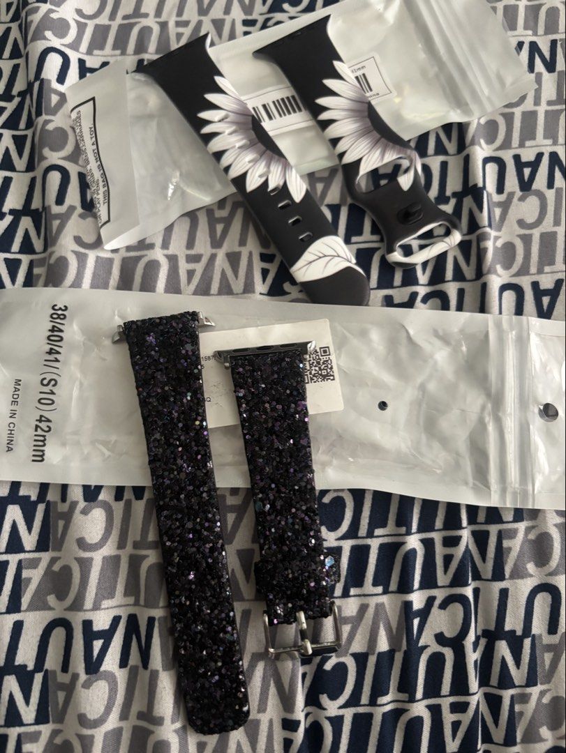 IWATCH STRAP (Category: Wearables & Smart Watches) located in Davao. Submitted by maria368 (Listing ID 1465689073, Image 1). Description: IWATCH STRAP 2sets for size 38/40/41mm.