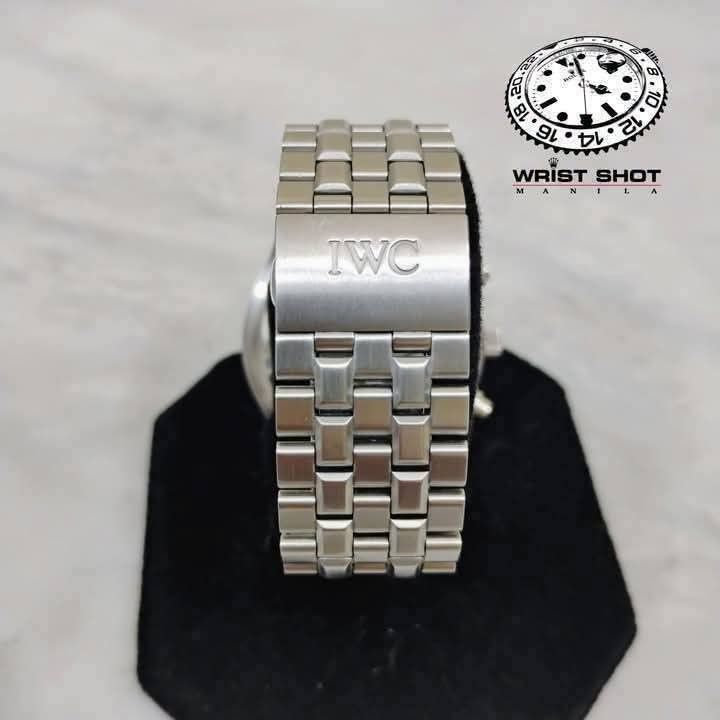 IWC Pilot 42mm (Category: Everything Else Others) located in Quezon City. Submitted by wristshotmanila (Listing ID 1465677856, Image 3). Description: IWC Pilot 42mm 215,000 pesos Chronograph Movement: automatic Caliber: 79320 Rating: 9/10 Reference: IW371704 Foreign AD Unit and card only No box Year: 2009 Bracelet: 7.75 inches Crystal: sapphire Case: 42mm Black dial IG: @wrist_shot_manila TikTok: @wristshotmanila #iwc #iwcwatches #IWCpilot #swiss