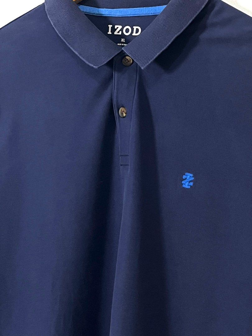 Izod Dark Blue Polo Shirt (Category: Tshirts & Polo Shirts ) located in Quezon City. Submitted by phillystuff (Listing ID 1465681279, Image 3). Description: IZOD Dark Blue Polo Shirt Fits XL 22.5 x 32 Excellent Condition PHP 550.