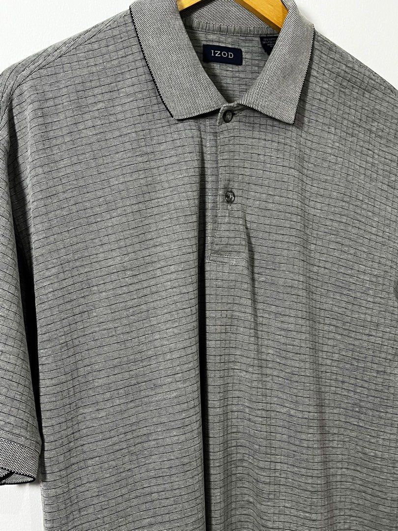 Izod Golf Shirt Grey (Category: Tshirts & Polo Shirts ) located in Quezon City. Submitted by phillystuff (Listing ID 1465680110, Image 2). Description: Izod Grey Polo Shirt Fits Medium to Large 21 x 30 Excellent Condition PHP 550.