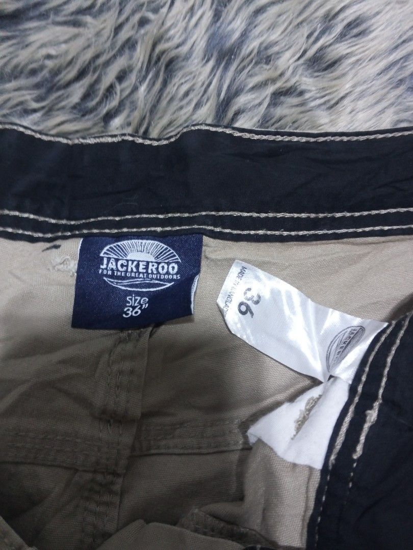 JACKEROO carpenters jorts (Category: Shorts) located in Manila. Submitted by pagatpatan59259 (Listing ID 1465649646, Image 3). Description: JACKEROO carpenters jorts Size: 36 / Price: 650+SF.