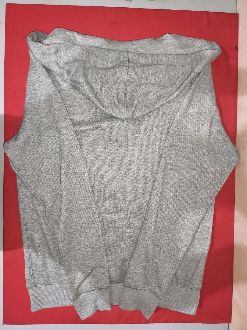 Jacket (Category: Coats, Jackets and Outerwear) located in Agdangan. Submitted by den_sells (Listing ID 1465755652, Image 3). Description: - open for price negotiations RULES: ❌ COD ✅ FIRST PAY BASIS ✅ MINE NOW = PAY NOW ✅ 2 DAY RESERVATION, IF UNPAID = RESERVATION IS VOID LOCATION: Laguna SHIPPING: J&T Express Philippines.
