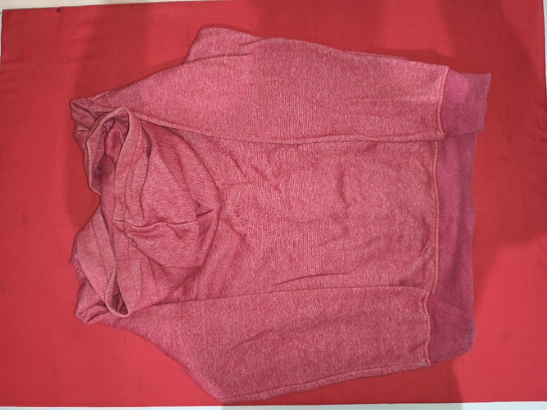 Jacket (Category: Portable Music Players) located in Agdangan. Submitted by den_sells (Listing ID 1465755846, Image 3). Description: RULES: ❌ COD ✅ FIRST PAY BASIS ✅ MINE NOW = PAY NOW ✅ 2 DAY RESERVATION, IF UNPAID = RESERVATION IS VOID LOCATION: Laguna SHIPPING: J&T Express Philippines.