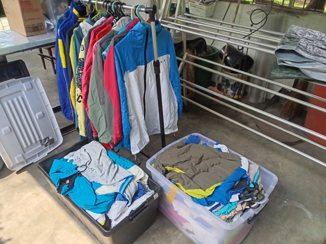 Jackets for take all (Category: Coats, Jackets and Outerwear) located in Quezon City. Submitted by fairviewstrides (Listing ID 1465634767, Image 1). Description: Selling bundle jackets 93pcs for 4500 🔥clearance sale 🔥washed and ready to sell 🔥generic only 🔥minimal issue 🔥Msg lang sa details Visit lng po kau dto sa no15 ferrari st fairview qc.