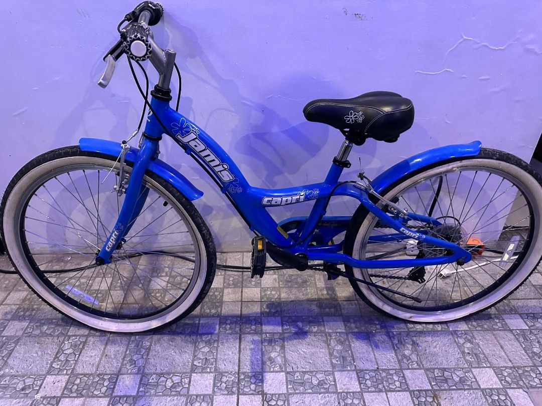 Jamis Capri bike (Category: Bicycles) located in Quezon City. Submitted by dex.colletions (Listing ID 1465629233, Image 3). Description: hello baka gusto nyo bago pa ilang beses lang nagamit. pm ML.
