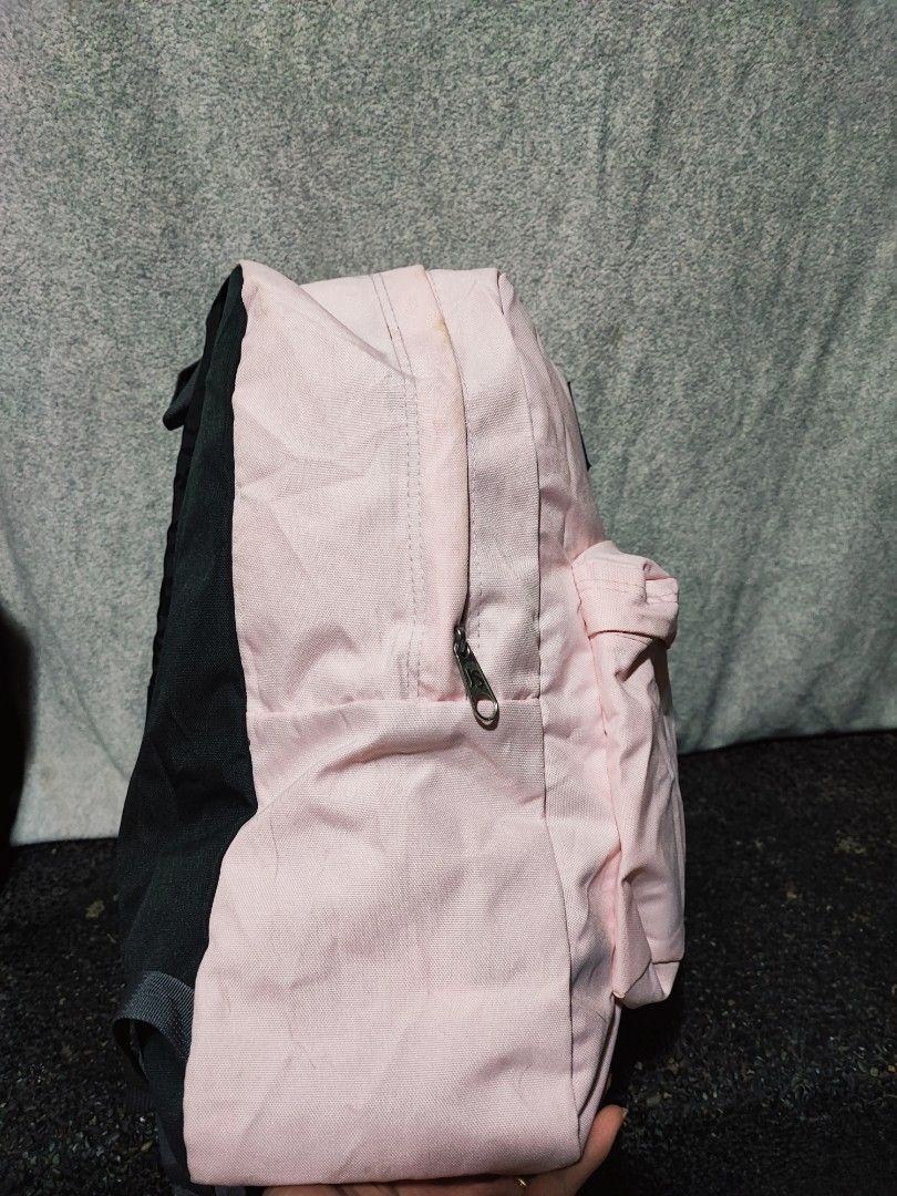JanSport Pink Backpack (Category: Backpacks) located in Baguio. Submitted by ozara.06 (Listing ID 1465693049, Image 3). Description: Jansport baby pink Classic size Has washable dirt 500.