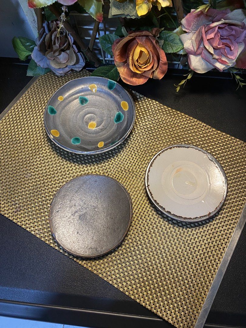 Japan cake plate (Category: Coffee & Tea Tableware) located in Caloocan City. Submitted by mzmarsz (Listing ID 1465671411, Image 1). Description: Japan surplus As is Unique style.