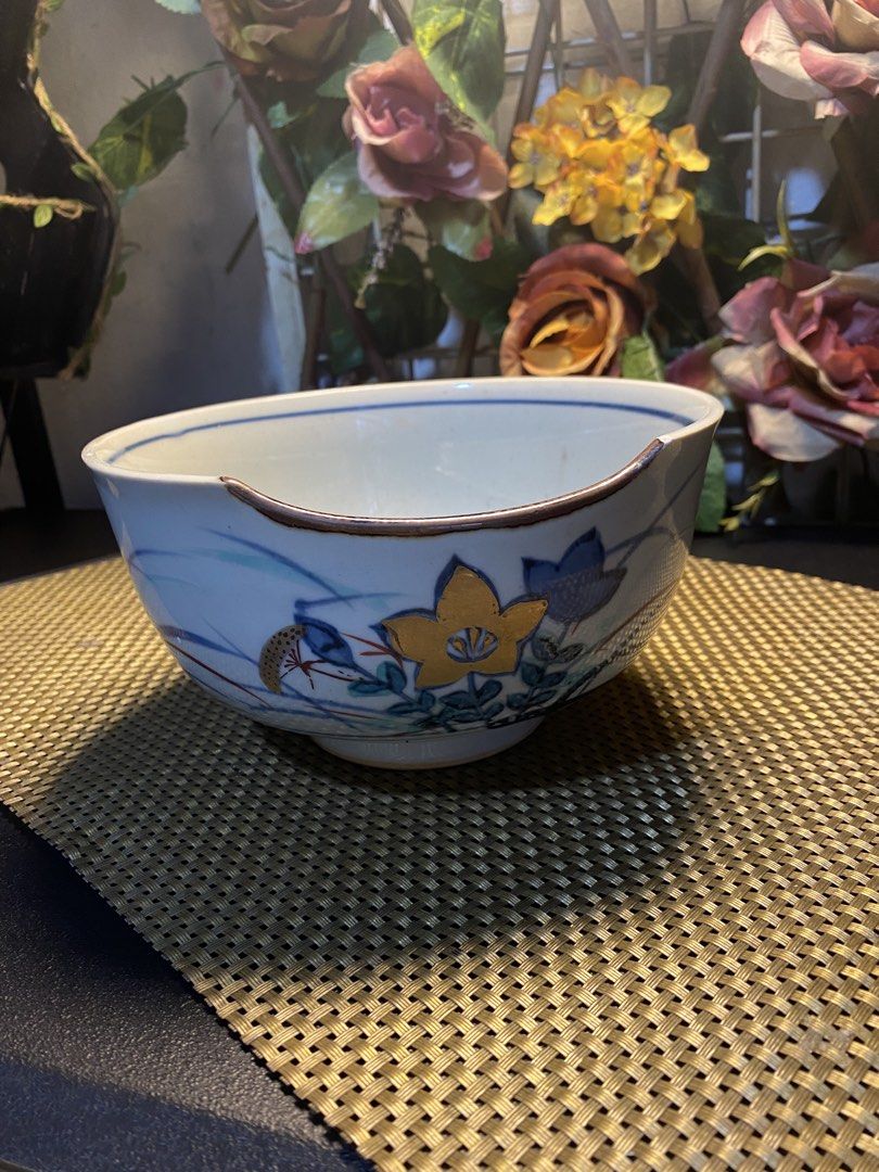 Japan serving bowl (Category: Other Kitchenware & Tableware) located in Caloocan City. Submitted by mzmarsz (Listing ID 1465632419, Image 1). Description: Japan suplus As is 7x4 “ Malamin good na good for SOUP”.