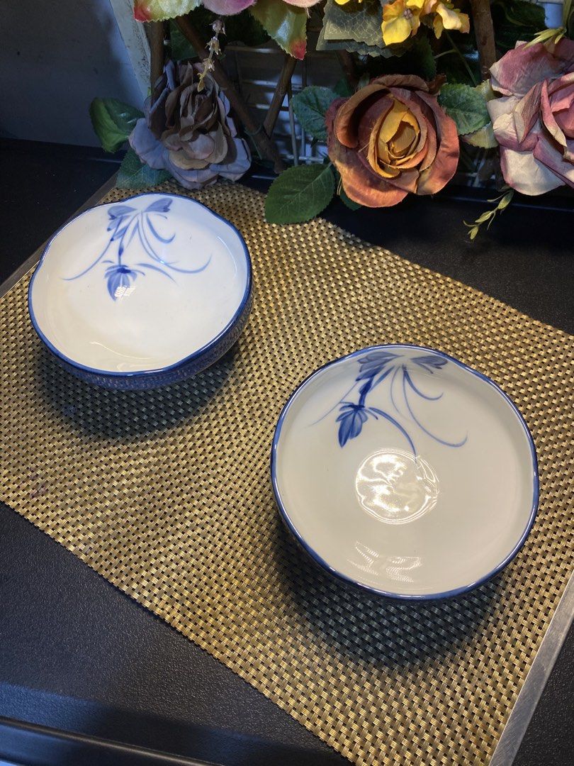 Japan serving bowl (Category: Other Kitchenware & Tableware) located in Caloocan City. Submitted by mzmarsz (Listing ID 1465649038, Image 2). Description: Japan suplus As is 5 1/2 X 2 1/2 “ Mura na yan ang ganda po nyan.