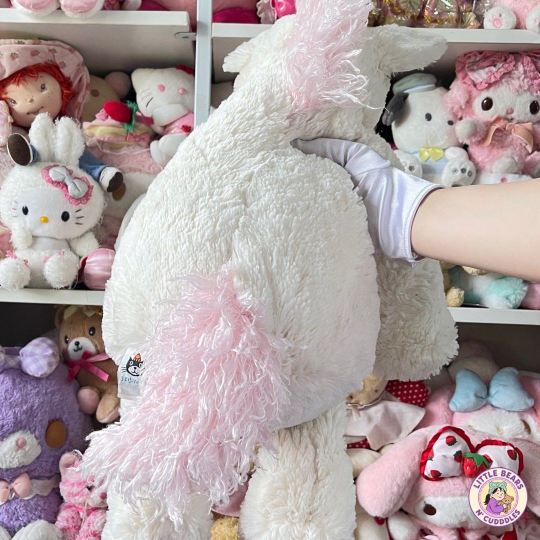 Jelly Cat Bashful Unicorn Large Size (Category: Plushies & Soft Toys) located in Manila. Submitted by littlebearsncuddles (Listing ID 1465593768, Image 3). Description: 🏷️ Without paper tag 🌸 10/10 condition 🌸 size: 25 inches horn to feet (standing) 🌸 Without Issues- beaded butt, huggable for adults, beaded toes 🍬 Brand: JellyCat .