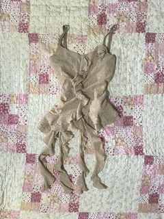 (Category: ) located in . Submitted by vintagexxo (Listing ID 1465610289, Image 1). Description: .