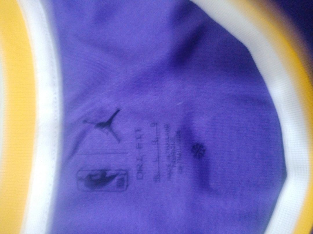 Jersey (Category: Activewear) located in Imus. Submitted by emershop (Listing ID 1465655312, Image 3). Description: for sale jordan brand jersey lebron james #6 jersey size large original.