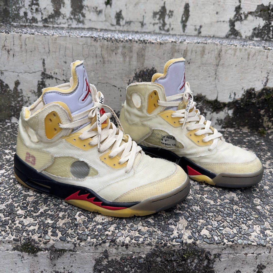 Jordan 5 Shoes (Category: Sneakers) located in Baguio. Submitted by secondoption.ph (Listing ID 1465600017, Image 1). Description: Excellent condition pair Freeshipping .