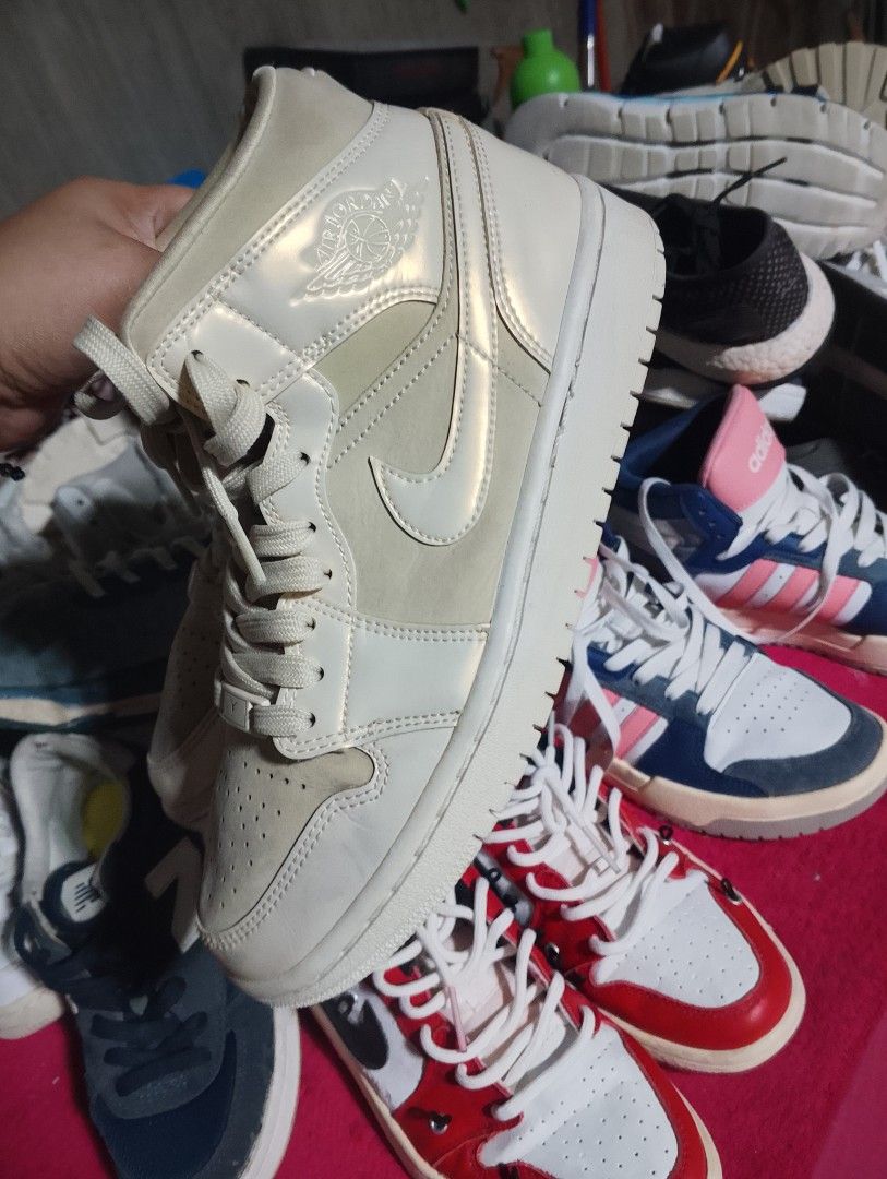 Jordan shoes (Category: Shoe inserts) located in Batangas. Submitted by mightypenguin-764c23 (Listing ID 1465690255, Image 1). Description: .