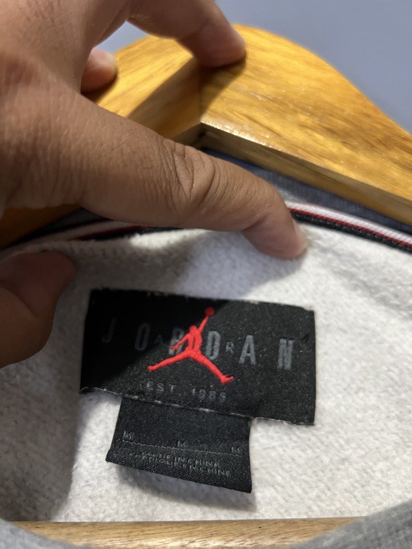 Jordan Sweatshirt (Category: Coats, Jackets and Outerwear) located in Pagadian. Submitted by chiccsilog (Listing ID 1465677264, Image 2). Description: excellent condition 9.5/10 color rate 23x27 (L to Semi Xl) no issue.