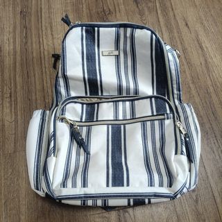 (Category: ) located in . Submitted by zakka.g (Listing ID 1465615454, Image 1). Description: .