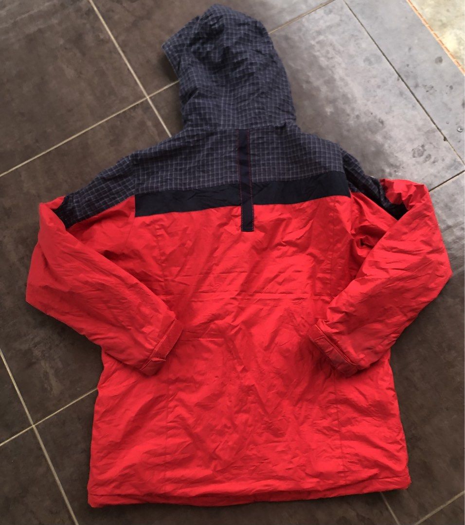 K2 Windbreaker Jacket (Category: Coats, Jackets and Outerwear) located in Peringat. Submitted by MarkSham (Listing ID 1465590708, Image 2). Description: Pit - 25 Labuh - 30.