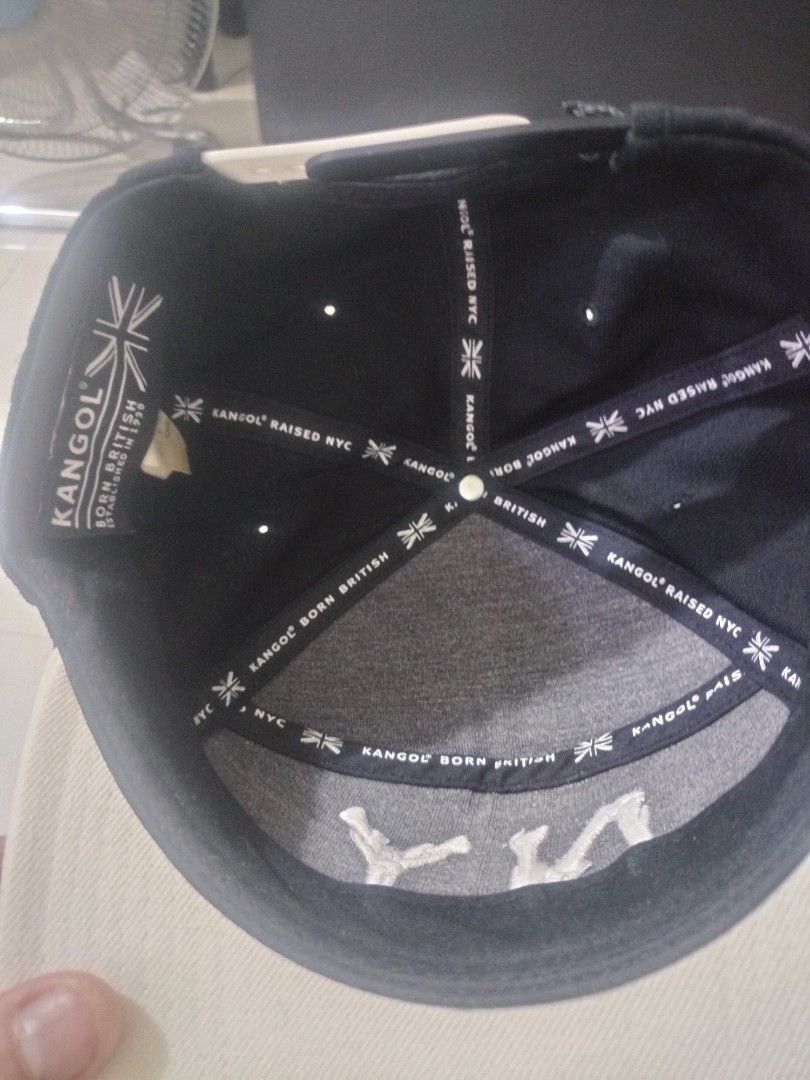 Kangol (Category: Activewear) located in Imus. Submitted by emershop (Listing ID 1465661597, Image 3). Description: for sale vintage kangol snapback cap good co dition.