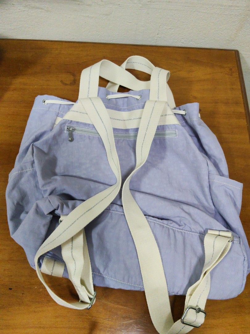 Kipling backpack (Category: Backpacks) located in Singapore. Submitted by blueberries01 (Listing ID 1465758420, Image 2). Description: .