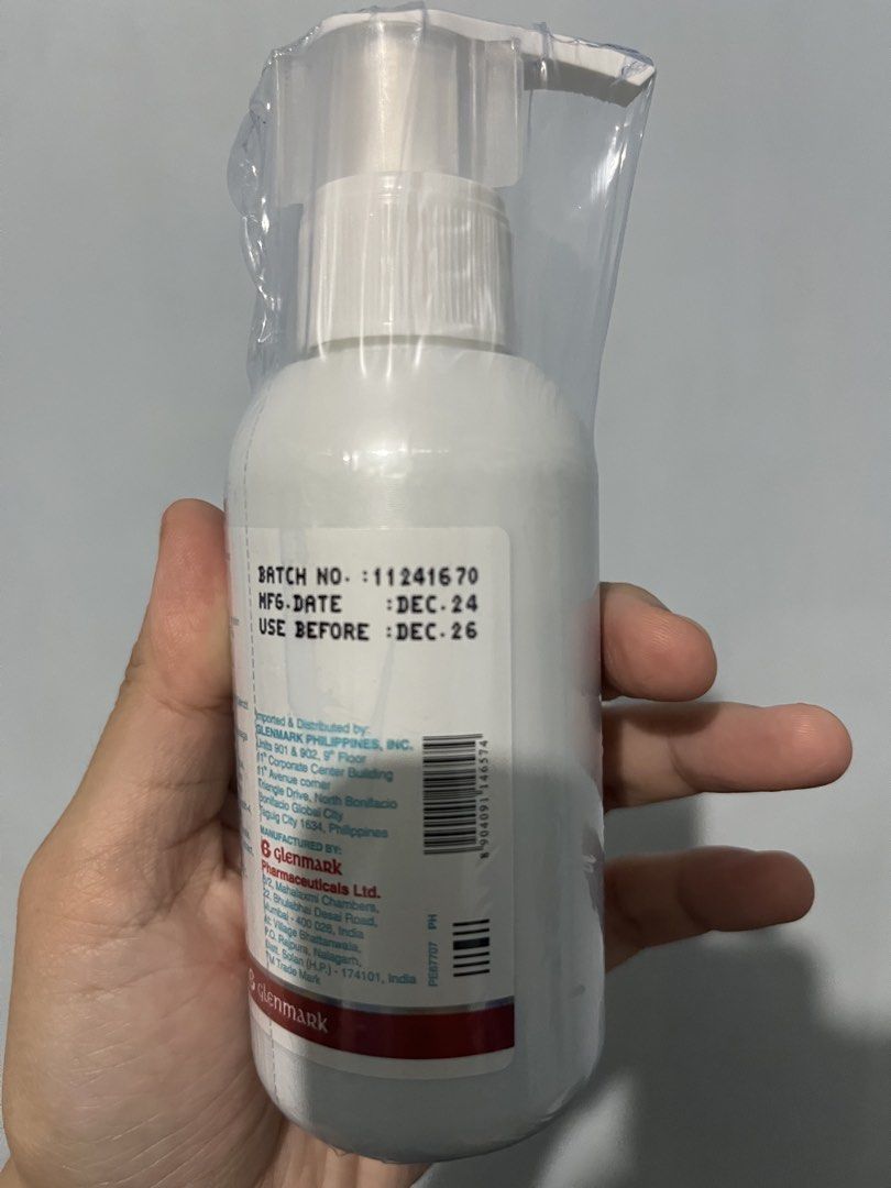 Klenzit Facial Wash 100 mL (Category: Face Care) located in Quezon City. Submitted by _ch1204 (Listing ID 1465722057, Image 2). Description: - Brand new - Use before December 2026.