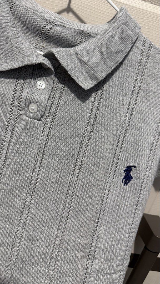 Knitted Polo Top (Category: Shirts) located in Quezon City. Submitted by dinesaur (Listing ID 1465683632, Image 2). Description: L-XL.